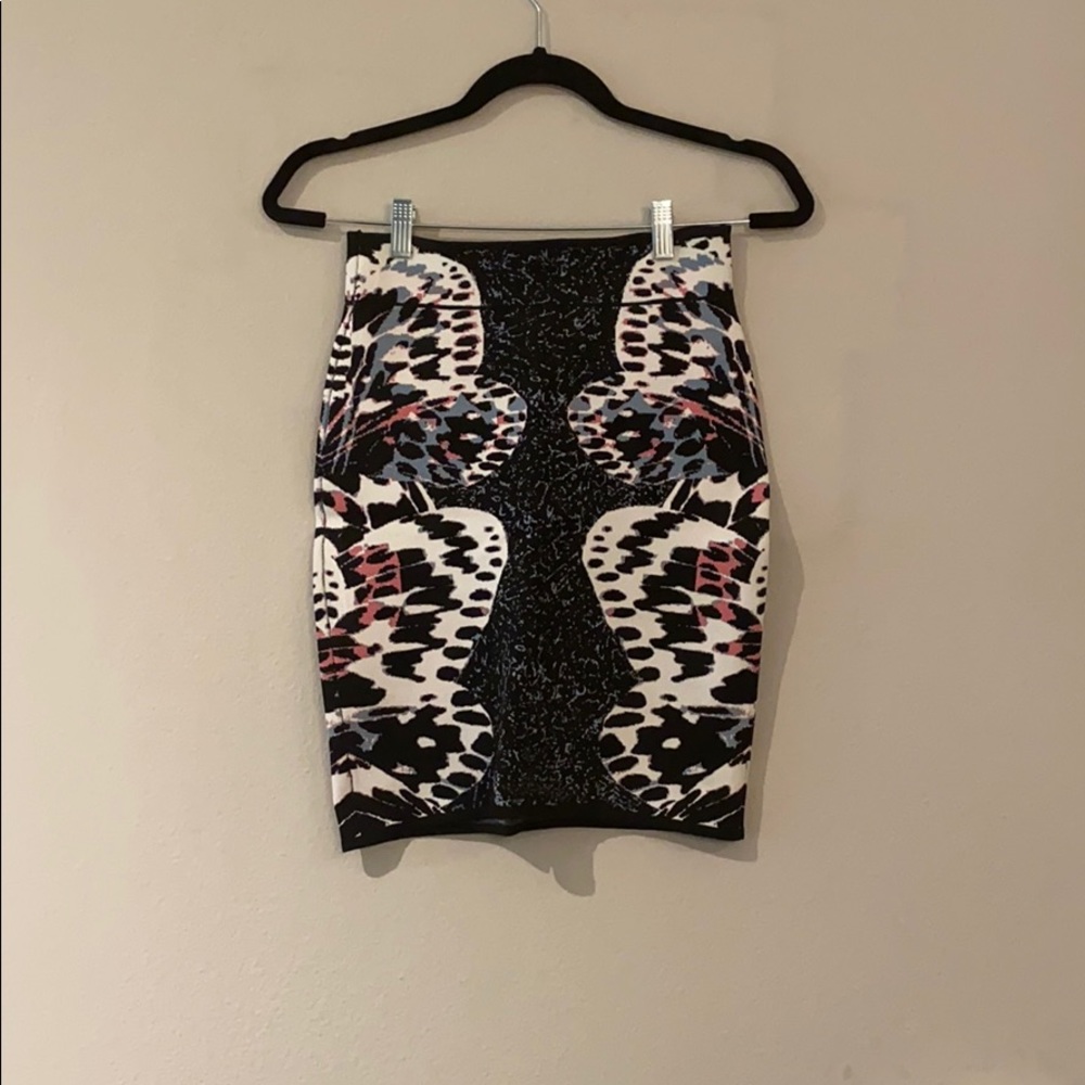 BCBG PAVEL Black/Pink Bandage Skirt